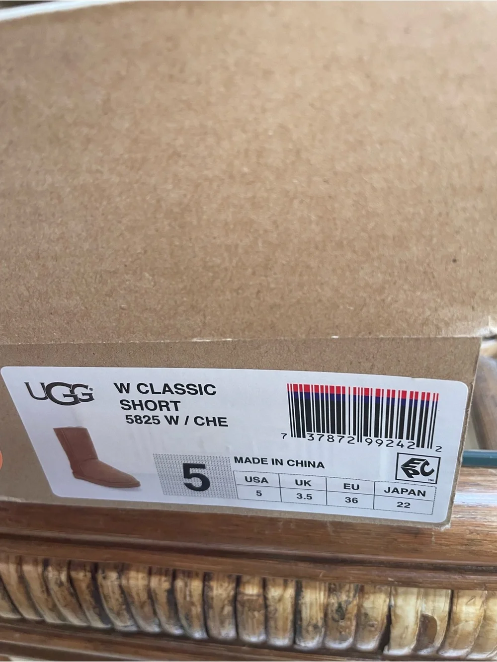 UGG Women's Short Suede Boots in Chestnut